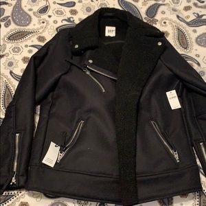 Black Sherpa Jacket in black size S
